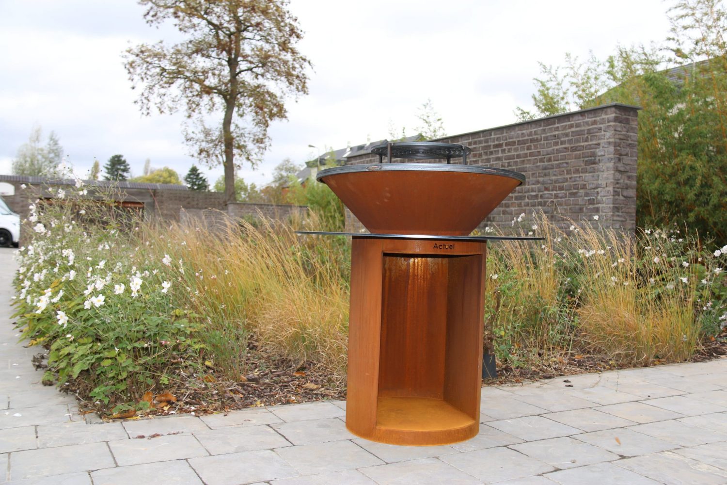 IMG_2014 Plancha Brasero en acier Corten avec réserve à bois