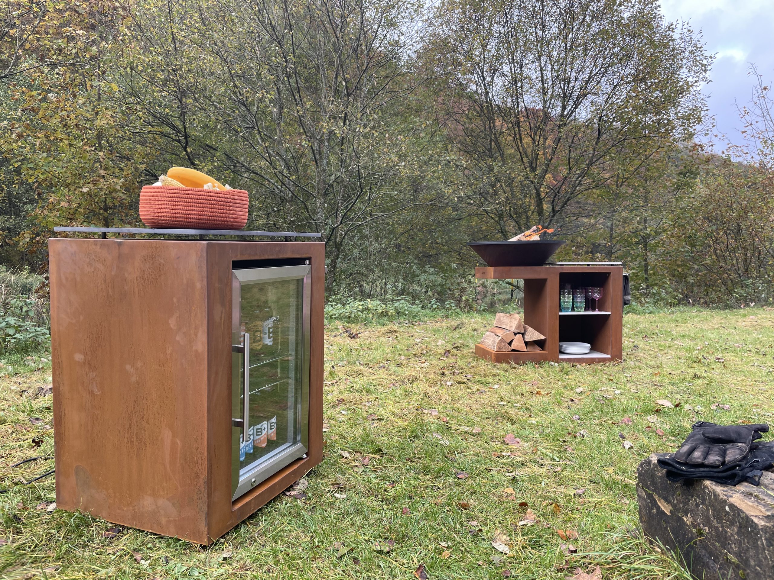 Acheter une desserte de jardin en acier corten (étagères - frigo